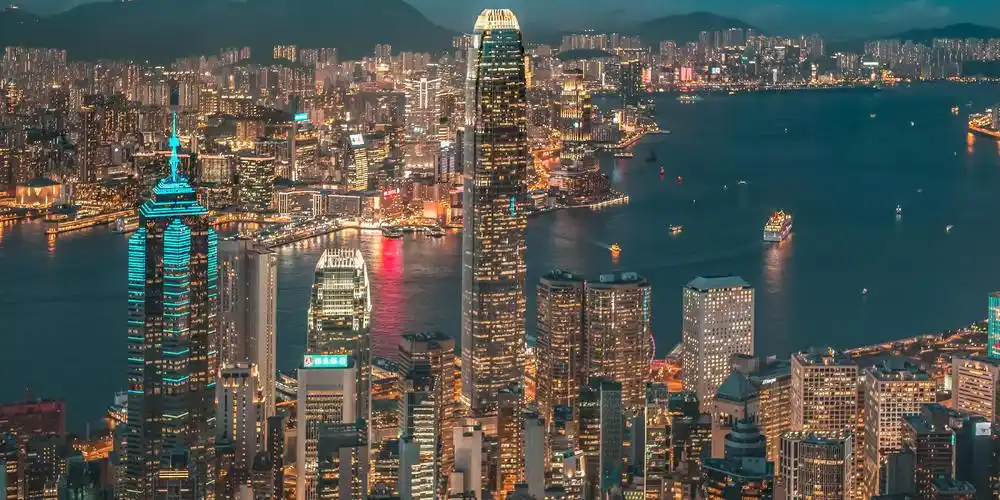 香港